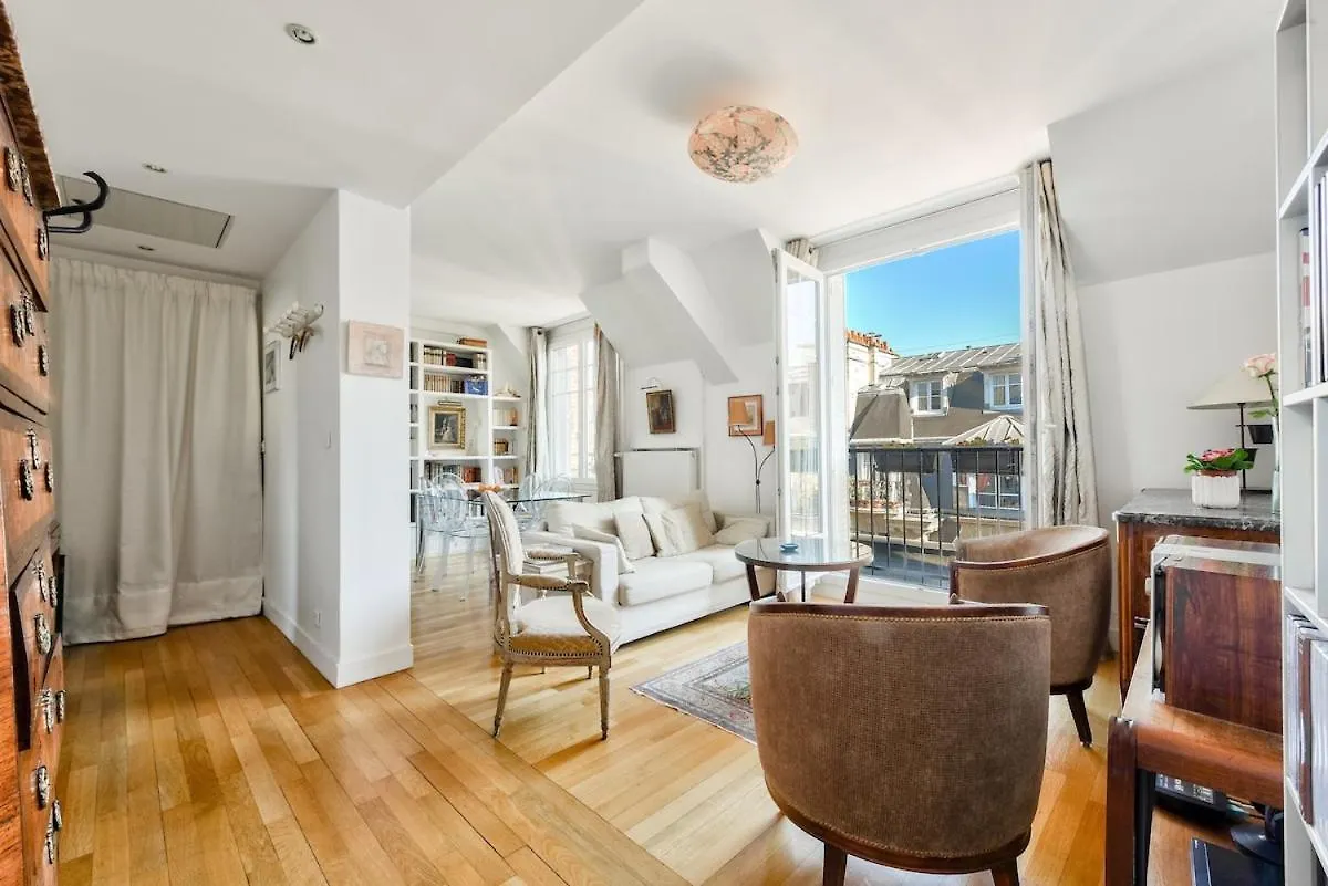Stunning Parisian 1Br Flat Near The Eiffel Tower Apartment 0*, Paris