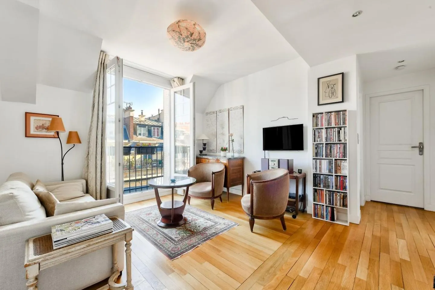 Stunning Parisian 1Br Flat Near The Eiffel Tower Διαμέρισμα 0*, Παρίσι