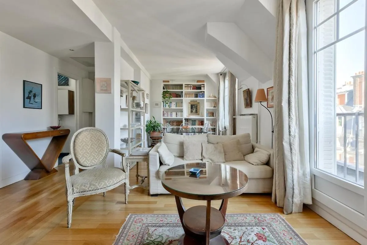 Stunning Parisian 1Br Flat Near The Eiffel Tower Διαμέρισμα
