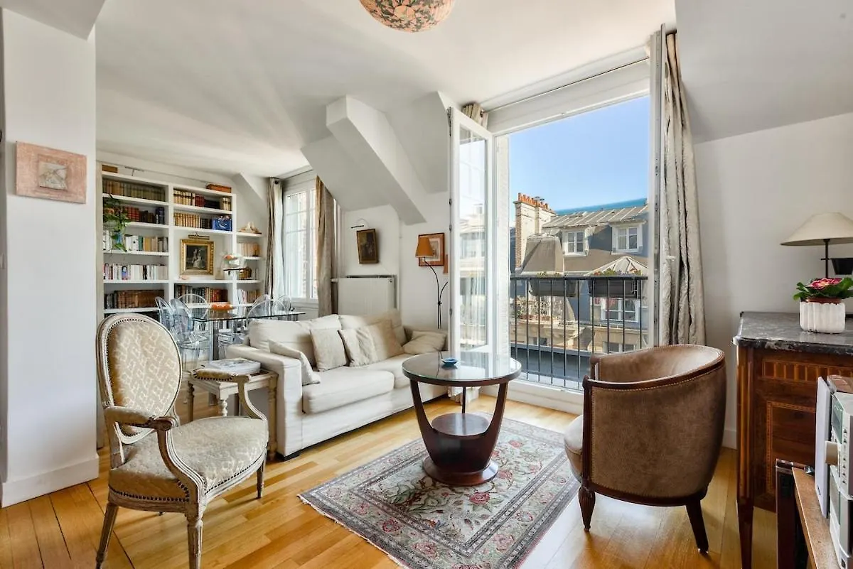 شقة Stunning Parisian 1Br Flat Near The Eiffel Tower